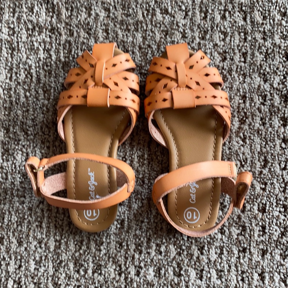 Adorable Caramel Colored Sandals